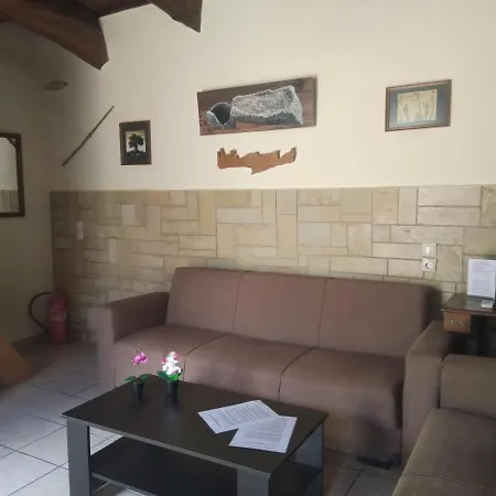 Orestis Apartment