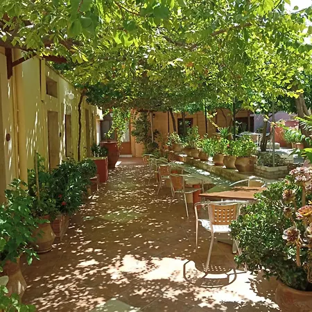 Apartment Orestis *
