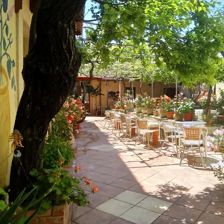 Apartment Orestis *