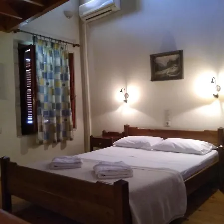 Orestis Apartment *